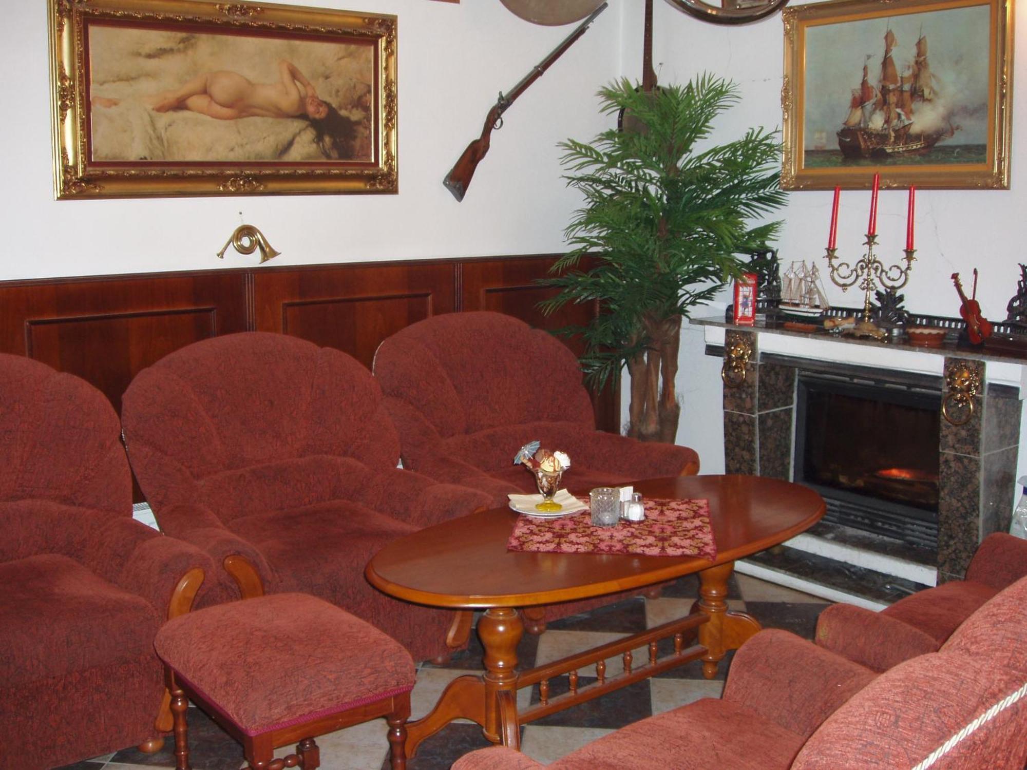 Hotel Klor Doudleby Kültér fotó
